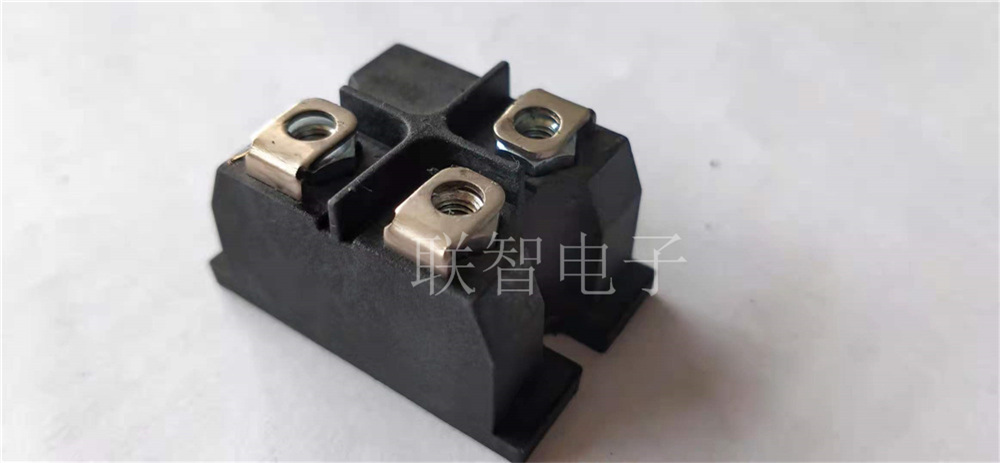 薄膜電阻和厚膜電阻的最大區(qū)別是什么？